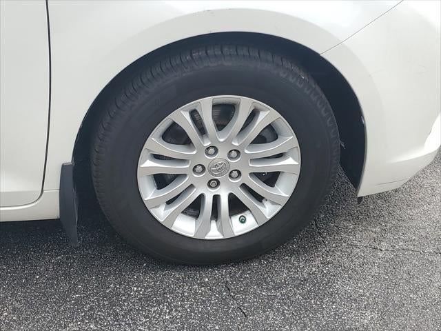 2015 Toyota Sienna XLE