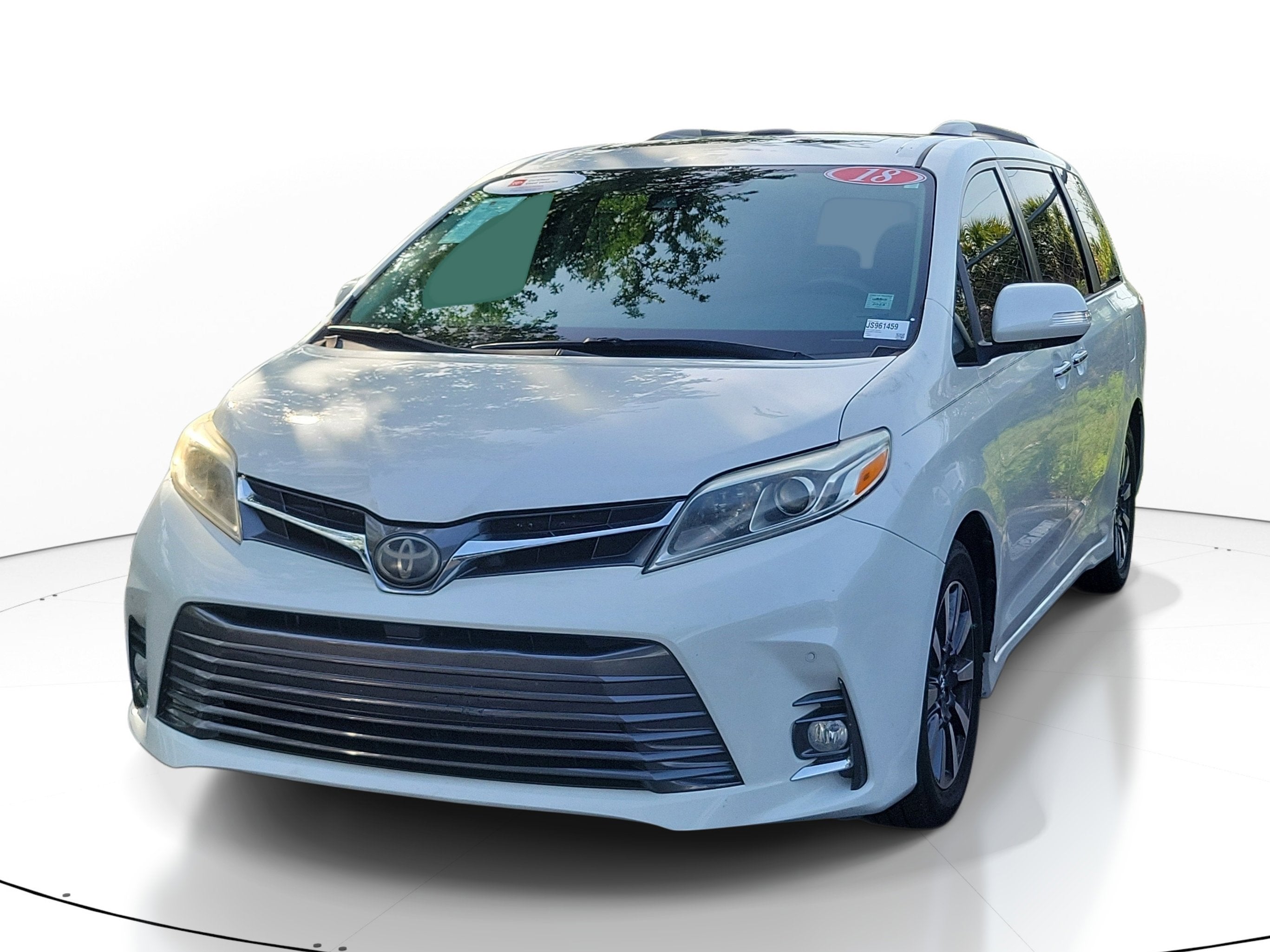 2018 Toyota Sienna XLE Auto Access Seat