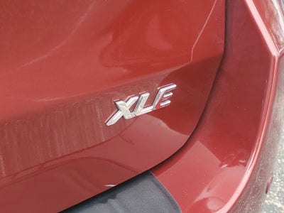 2017 Toyota Sienna XLE Auto Access Seat