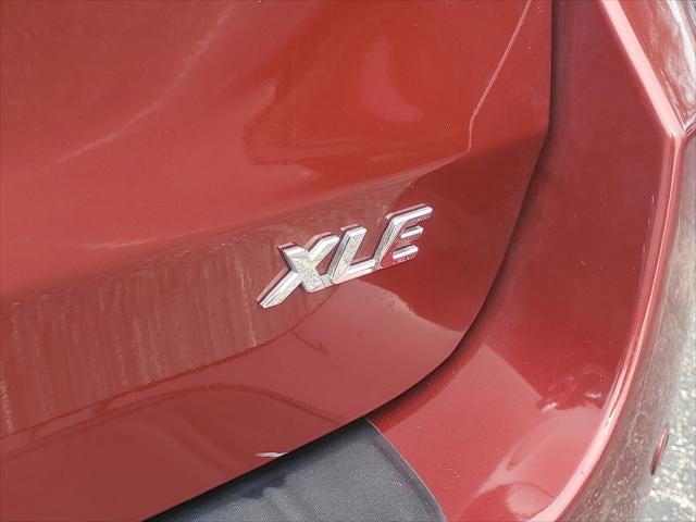 2017 Toyota Sienna XLE Auto Access Seat