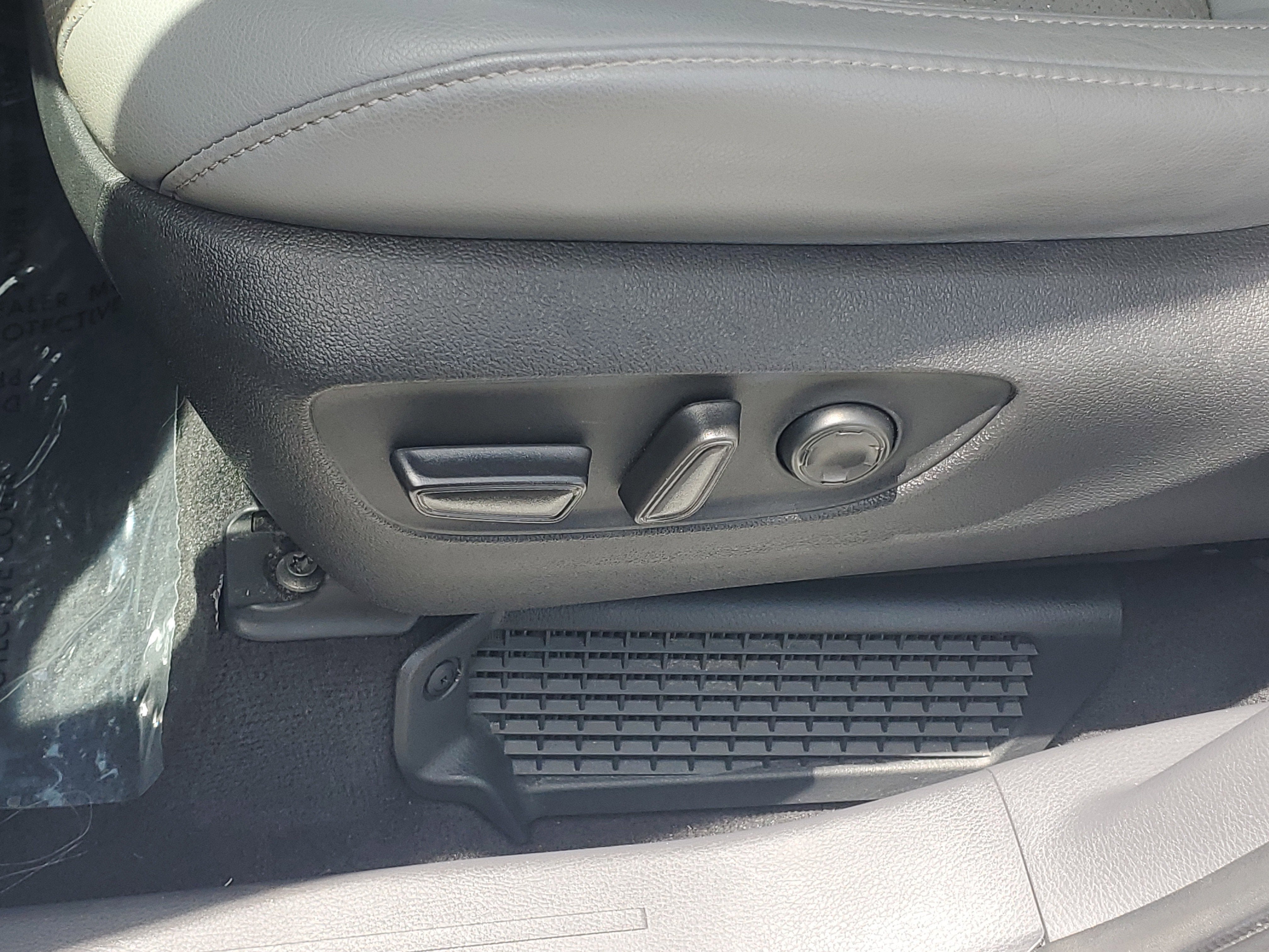 2022 Toyota Sienna Limited