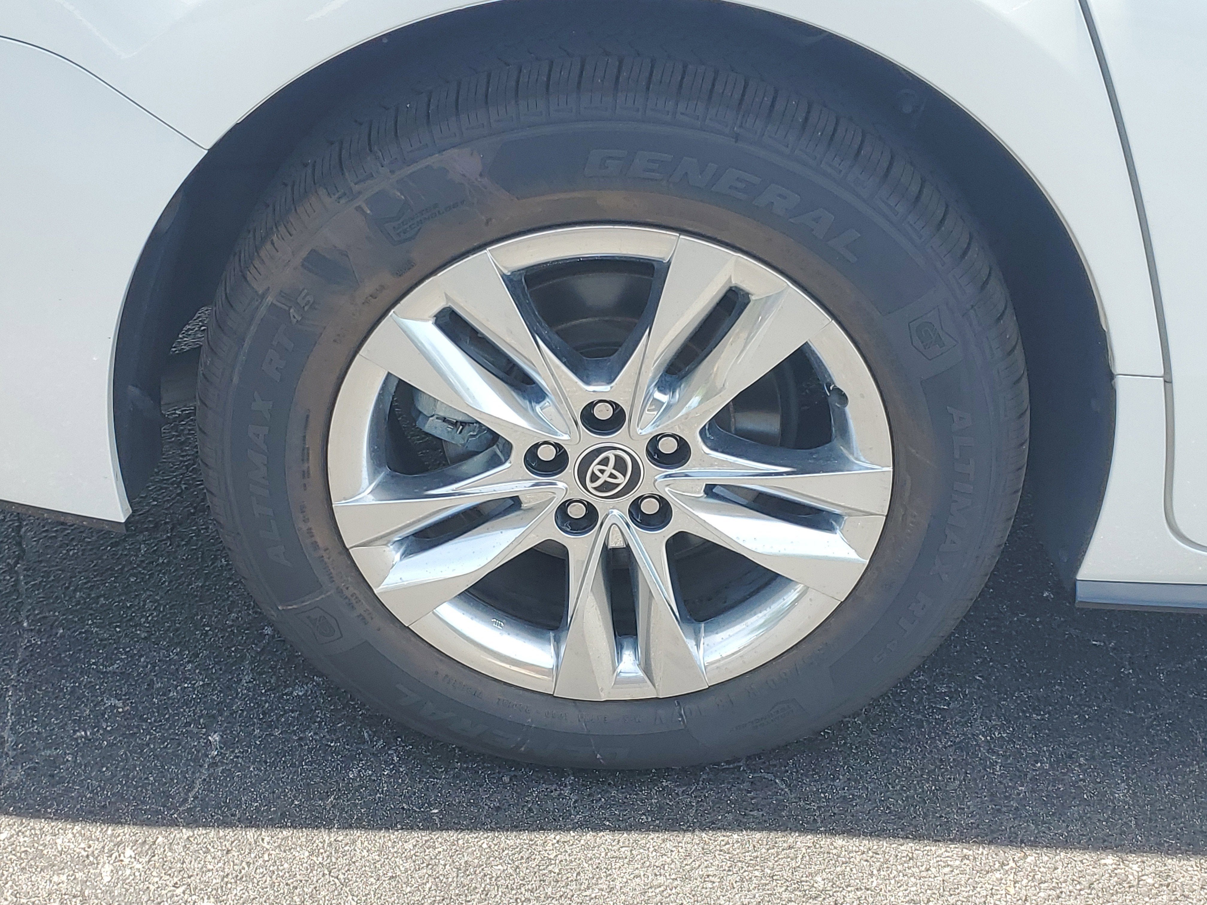 2022 Toyota Sienna Limited