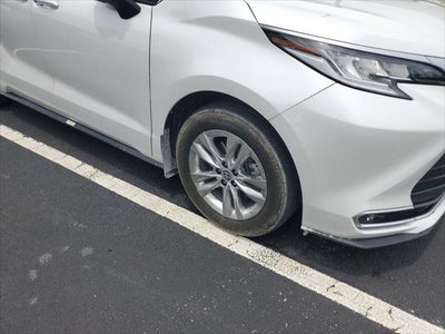 2024 Toyota Sienna Limited
