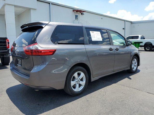 2020 Toyota Sienna L