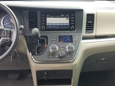 2019 Toyota Sienna L
