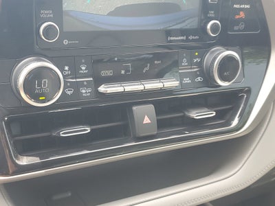 2021 Toyota Highlander L