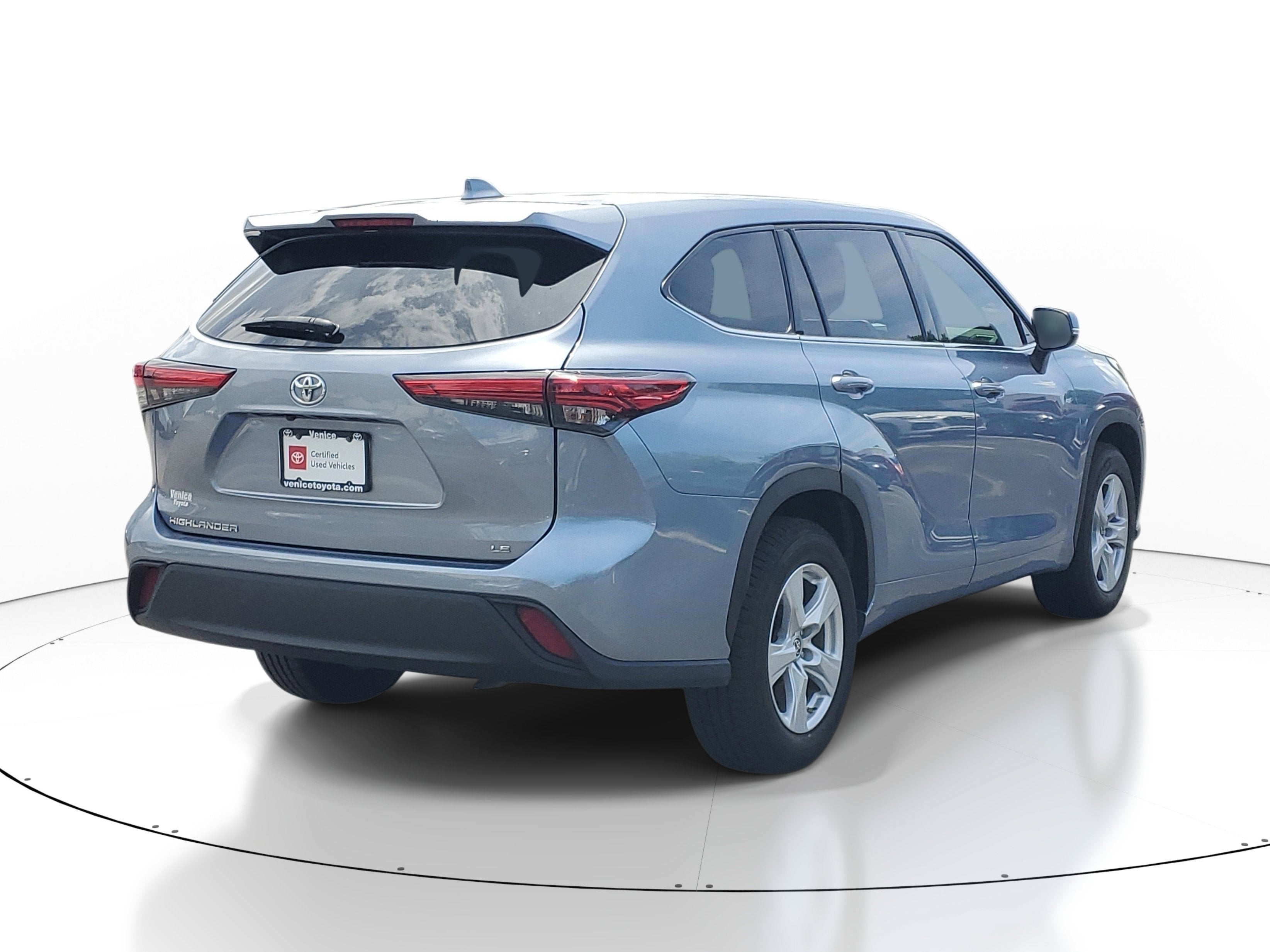 2021 Toyota Highlander L