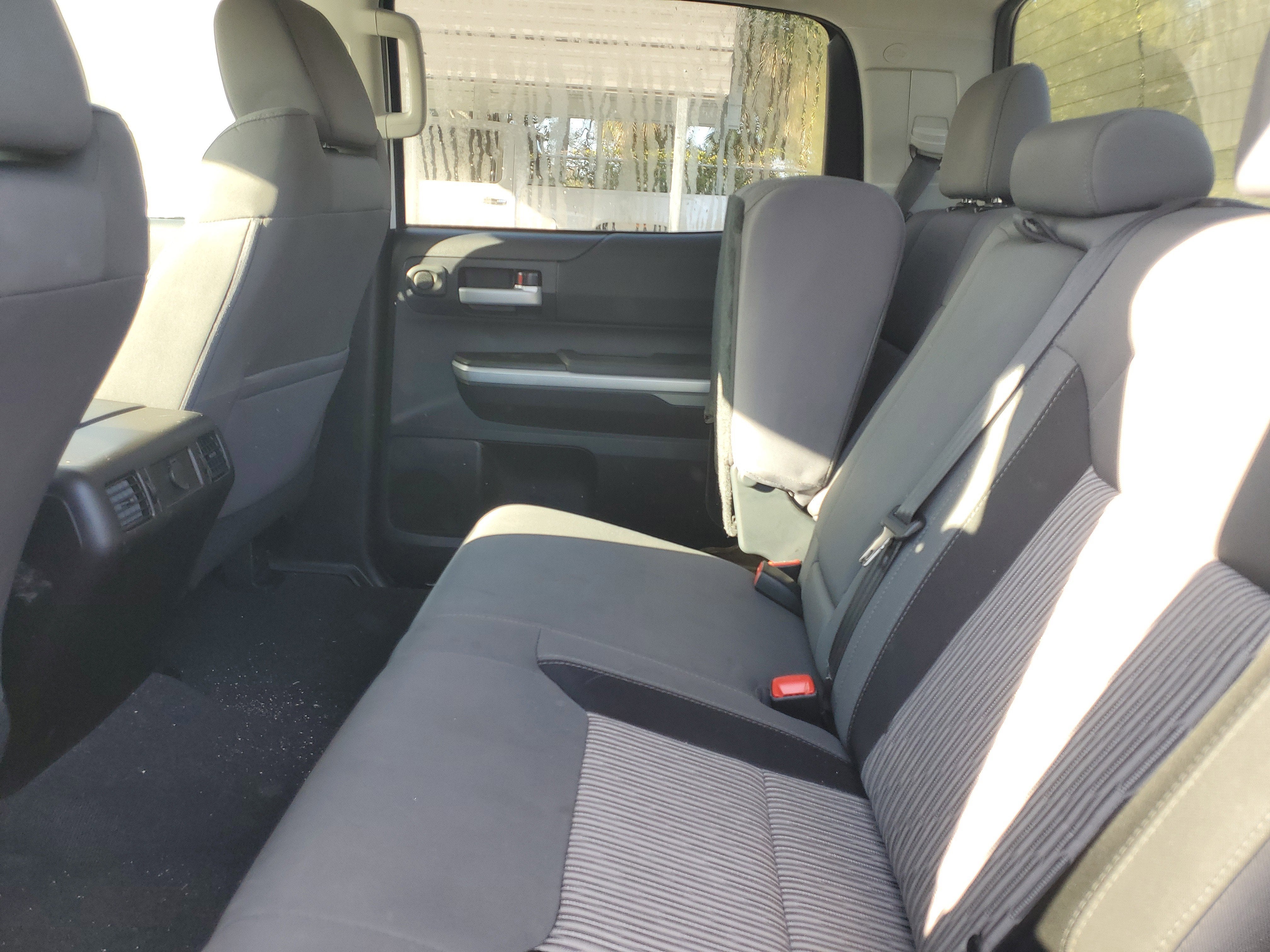 2015 Toyota Tundra 4WD Truck SR5