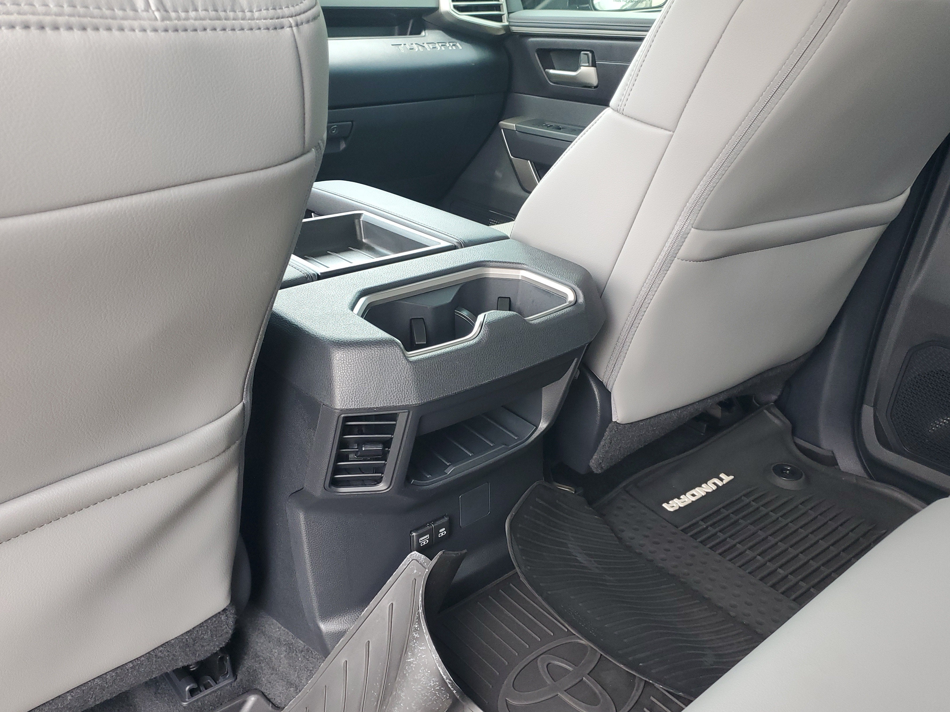 2024 Toyota Tundra 2WD SR5