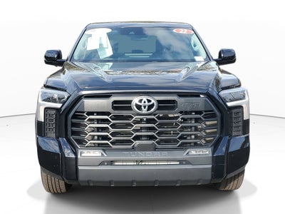 2022 Toyota Tundra 4WD SR5