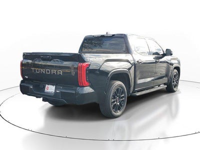 2022 Toyota Tundra 4WD SR5