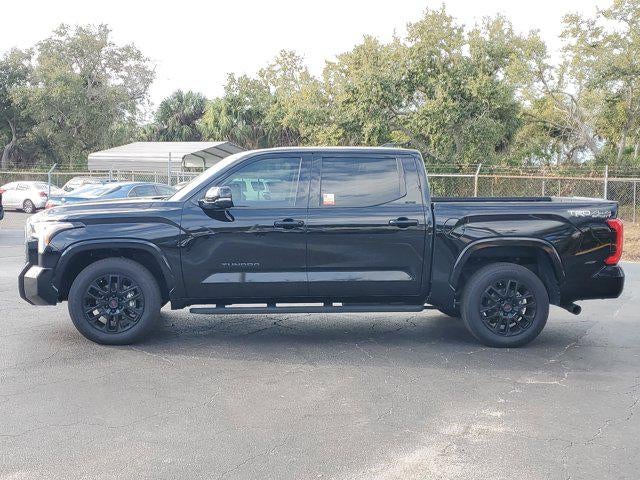 2022 Toyota Tundra 4WD SR5