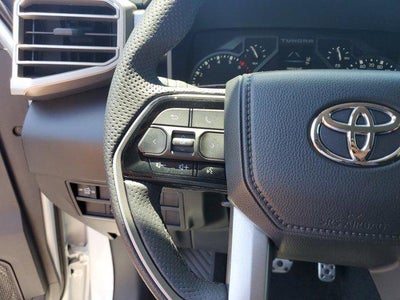 2022 Toyota Tundra 4WD SR5