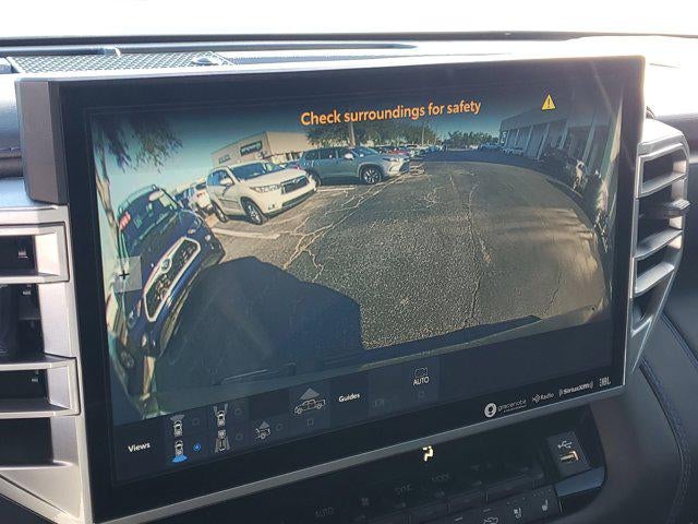 2023 Toyota Tundra 4WD Platinum