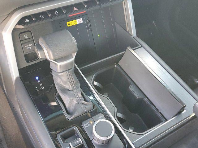 2023 Toyota Tundra 4WD Platinum