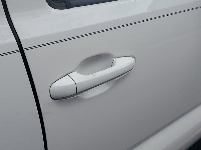 2019 Toyota Tacoma 2WD SR