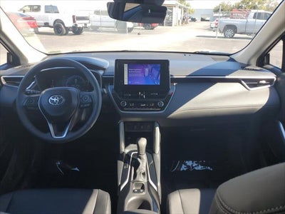 2024 Toyota Corolla Cross XLE
