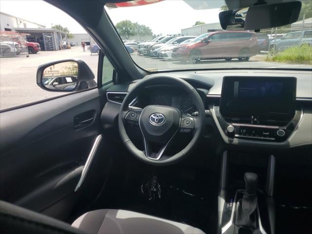 2024 Toyota Corolla Cross Hybrid SE