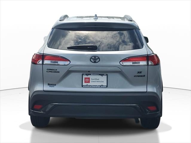 2024 Toyota Corolla Cross Hybrid SE