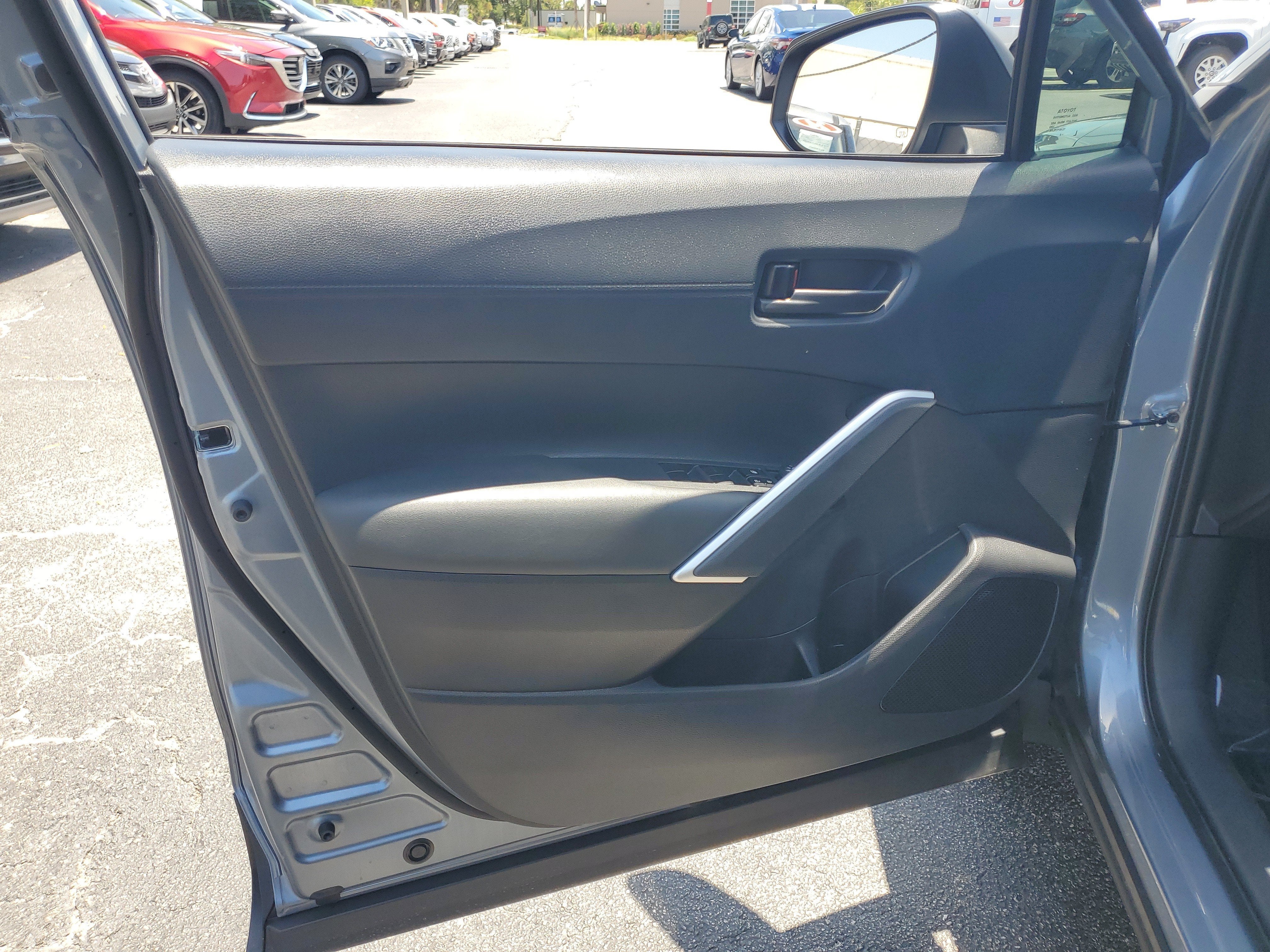 2024 Toyota Corolla Cross Hybrid SE