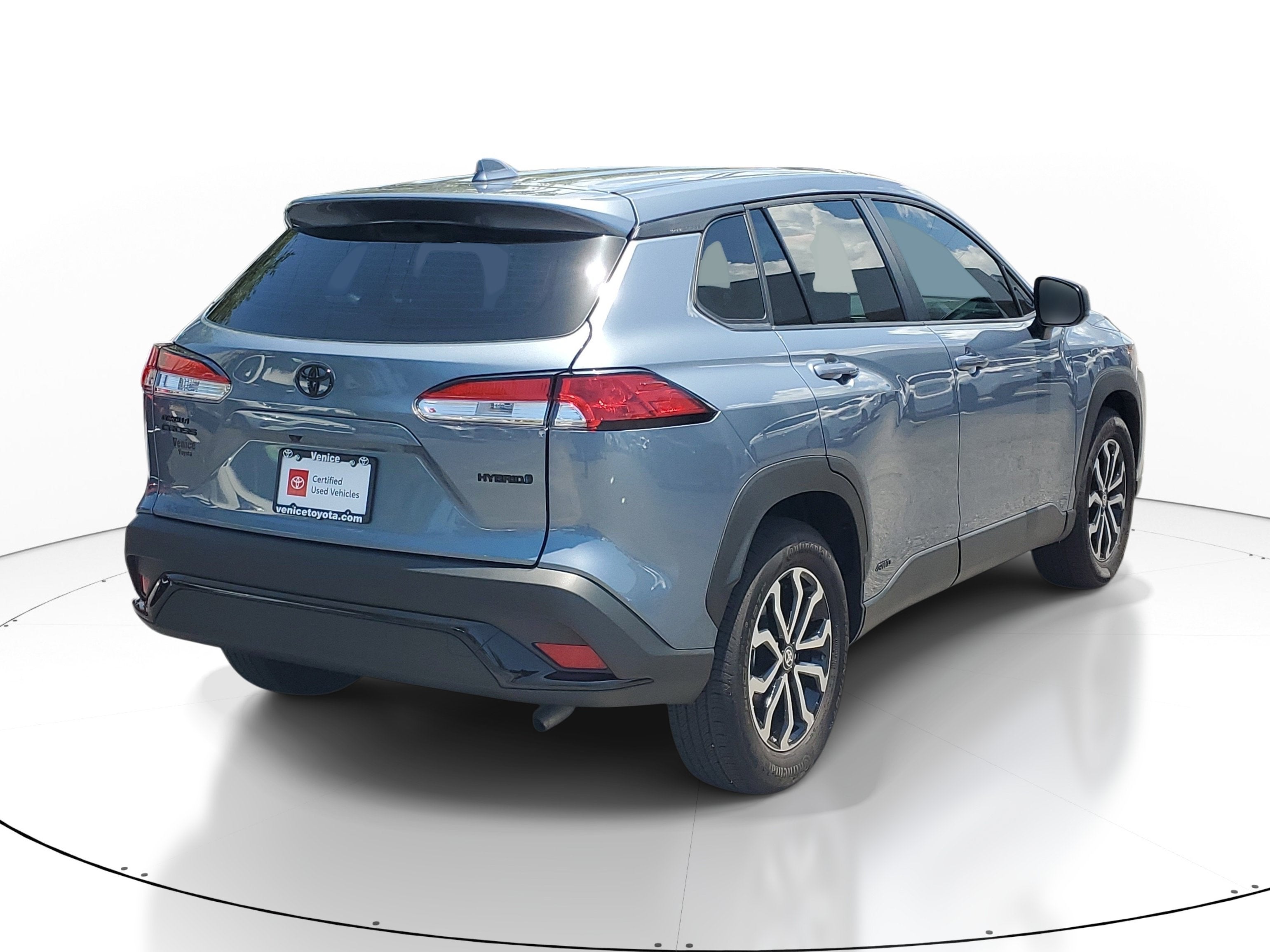 2024 Toyota Corolla Cross Hybrid SE