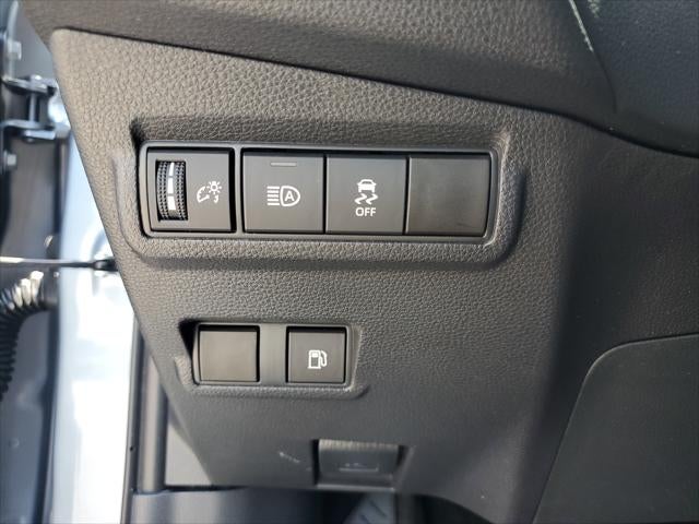 2024 Toyota Corolla Cross Hybrid SE