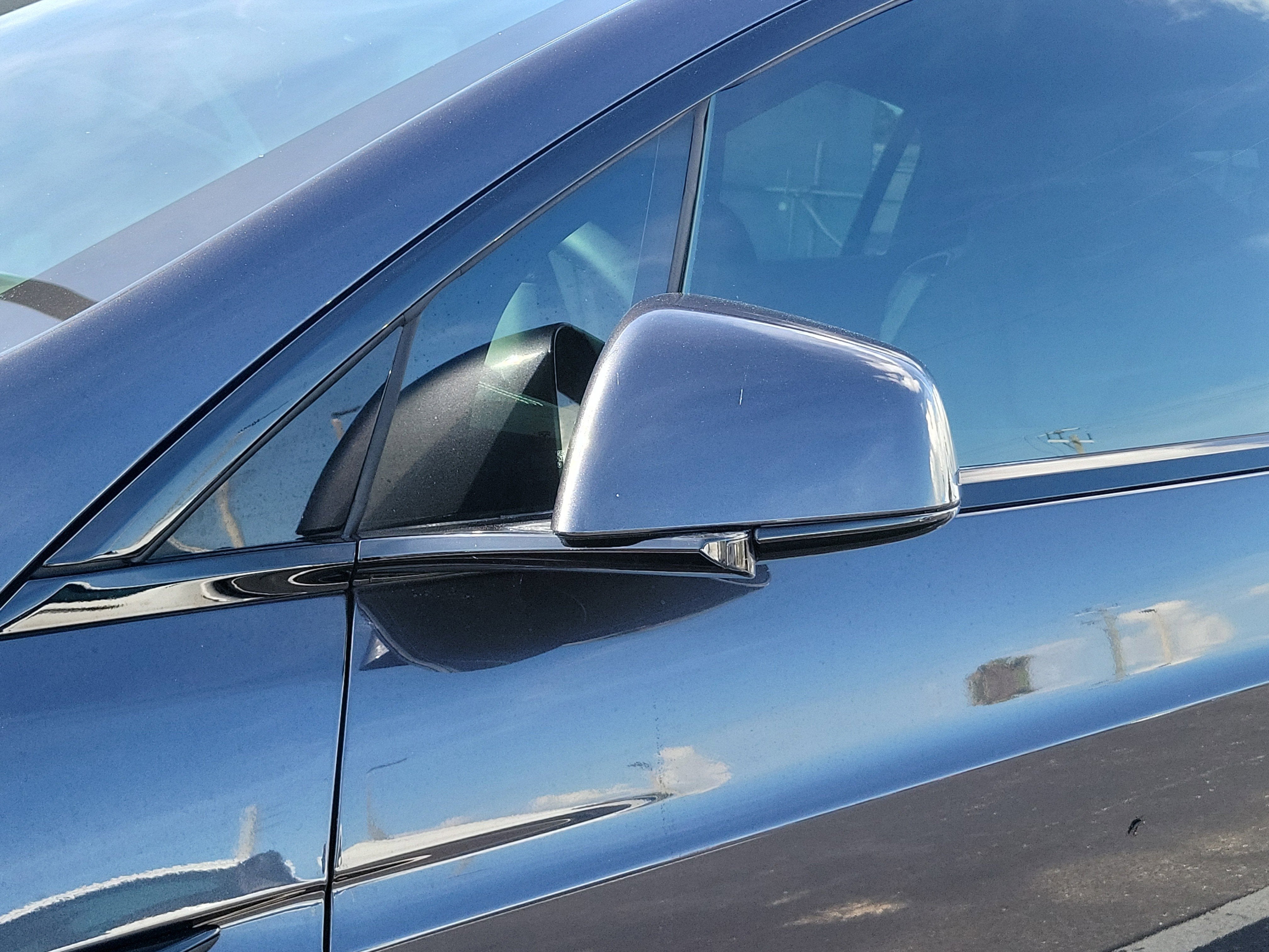 2024 Tesla Model X Base