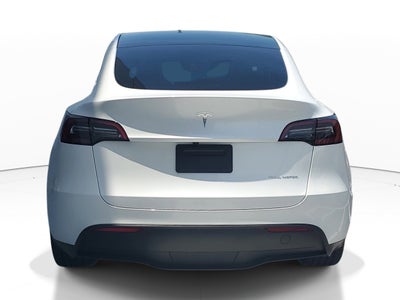 2025 Tesla Model Y Long Range