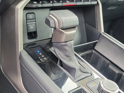 2023 Toyota Sequoia SR5