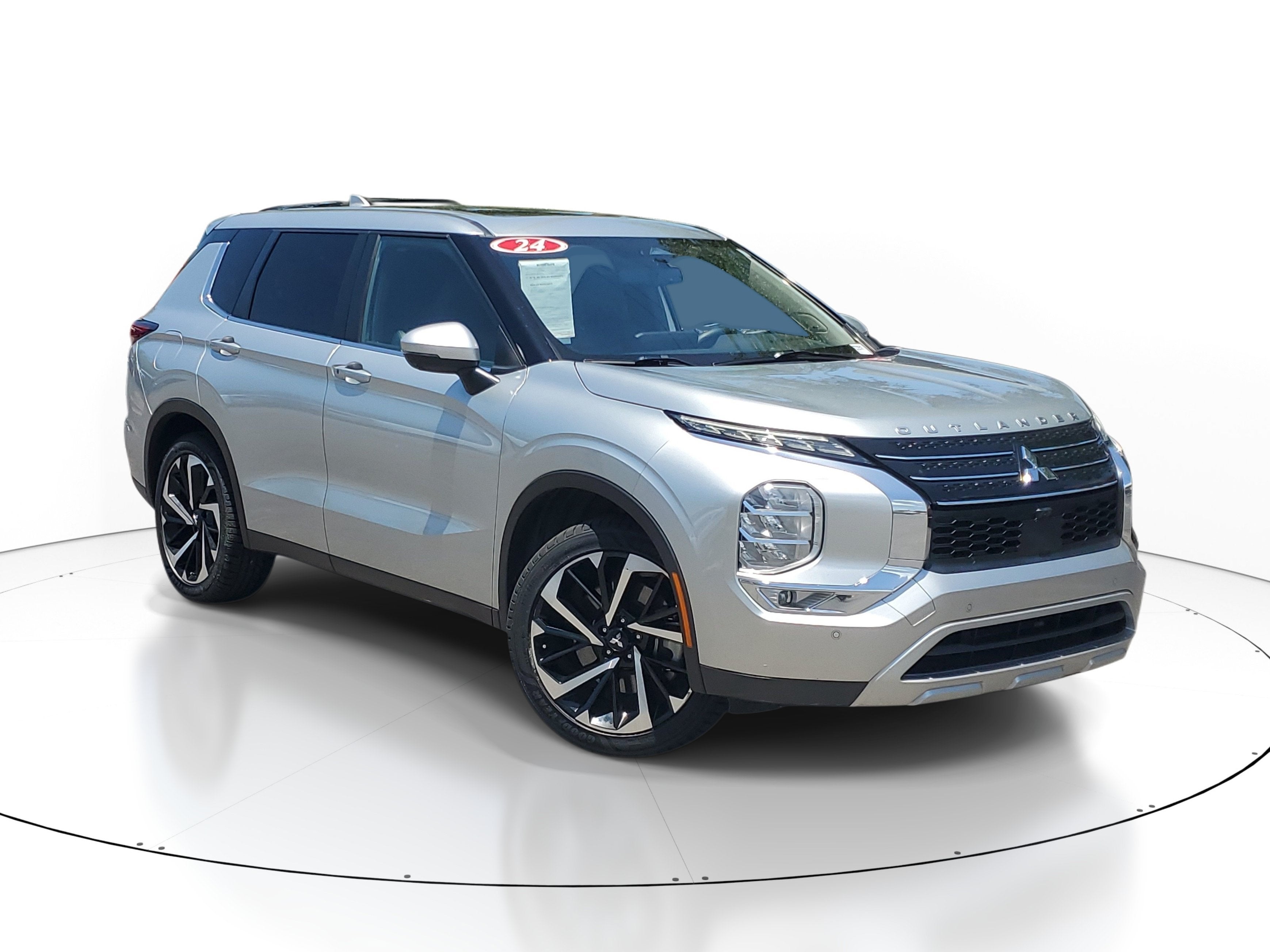 2024 Mitsubishi Outlander SE Black Edition w/Pano Roof