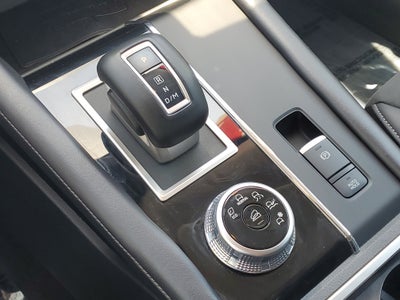 2024 Mitsubishi Outlander SE Black Edition w/Pano Roof