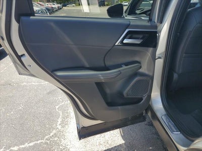 2024 Mitsubishi Outlander SE Black Edition w/Pano Roof