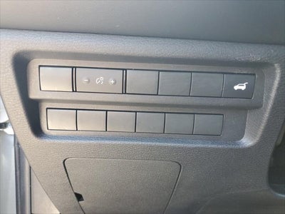 2024 Mitsubishi Outlander SE Black Edition w/Pano Roof