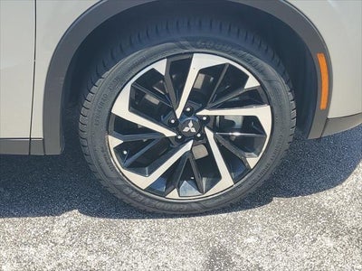 2024 Mitsubishi Outlander SE Black Edition w/Pano Roof