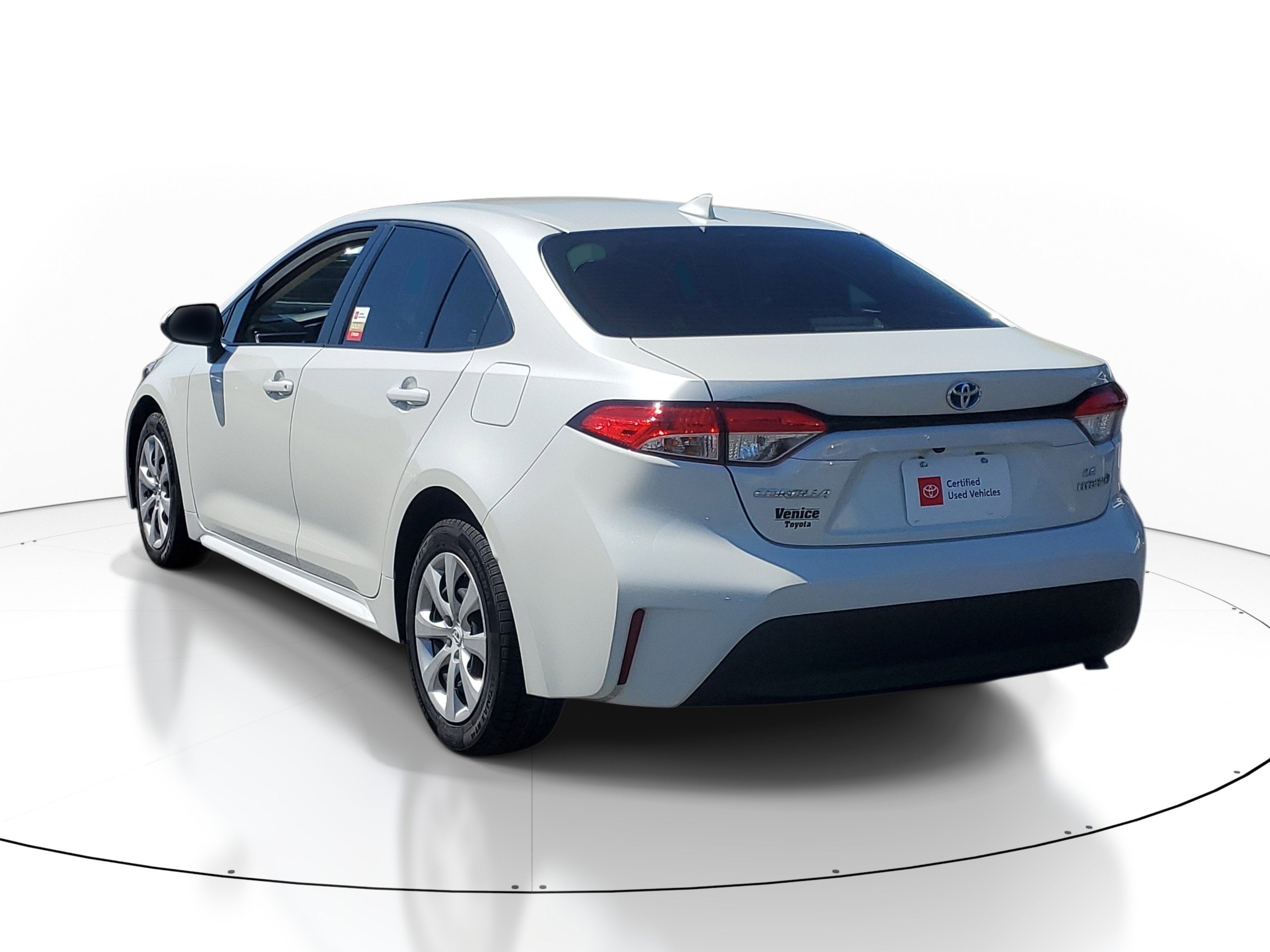 2024 Toyota Corolla Hybrid LE