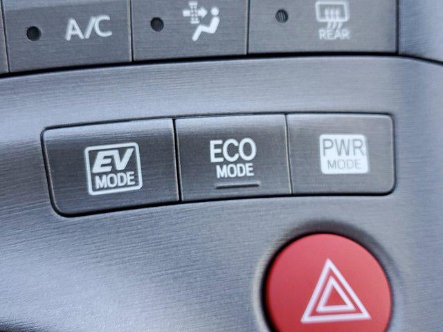 2015 Toyota Prius Five