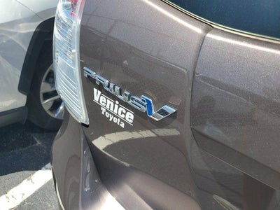 2017 Toyota Prius v Two