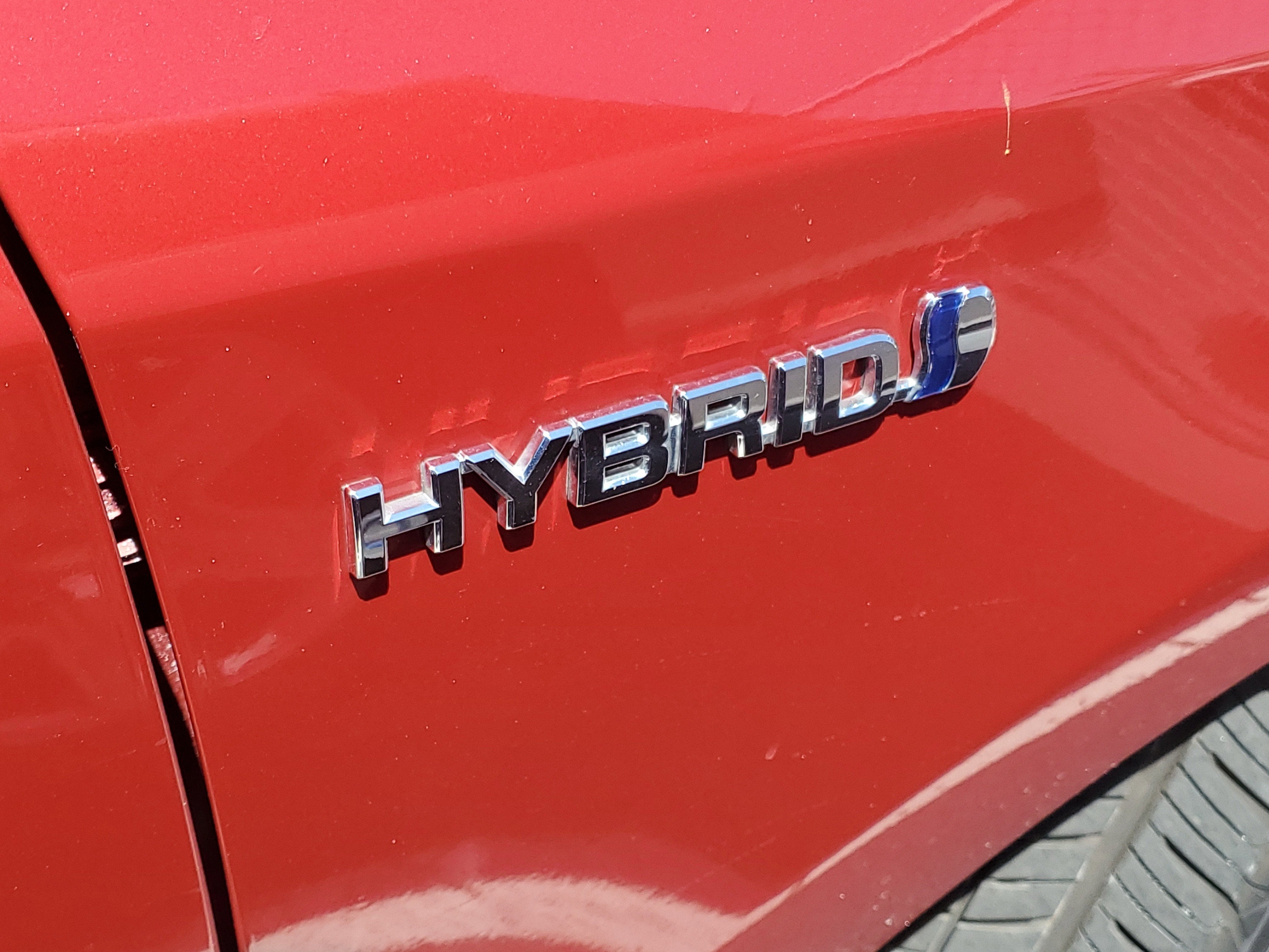 2012 Toyota Prius v Two