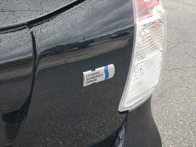 2017 Toyota Prius v Two