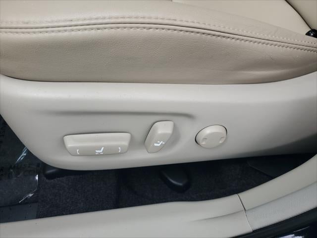 2017 Toyota Prius v Two