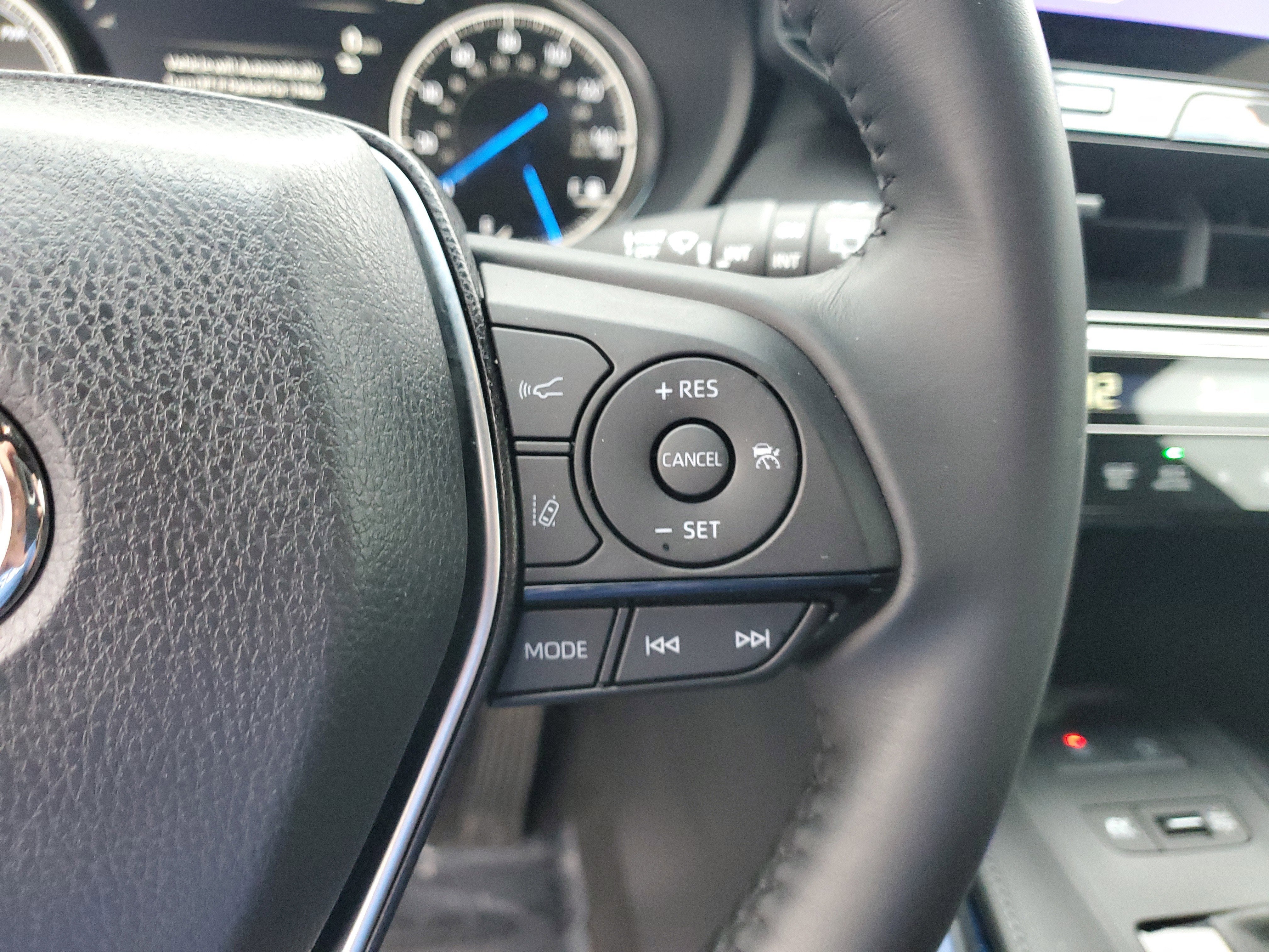 2023 Toyota Venza XLE