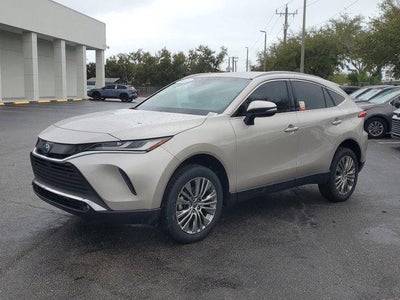 2023 Toyota Venza XLE