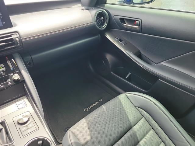 2024 Lexus IS IS 350 F SPORT Design