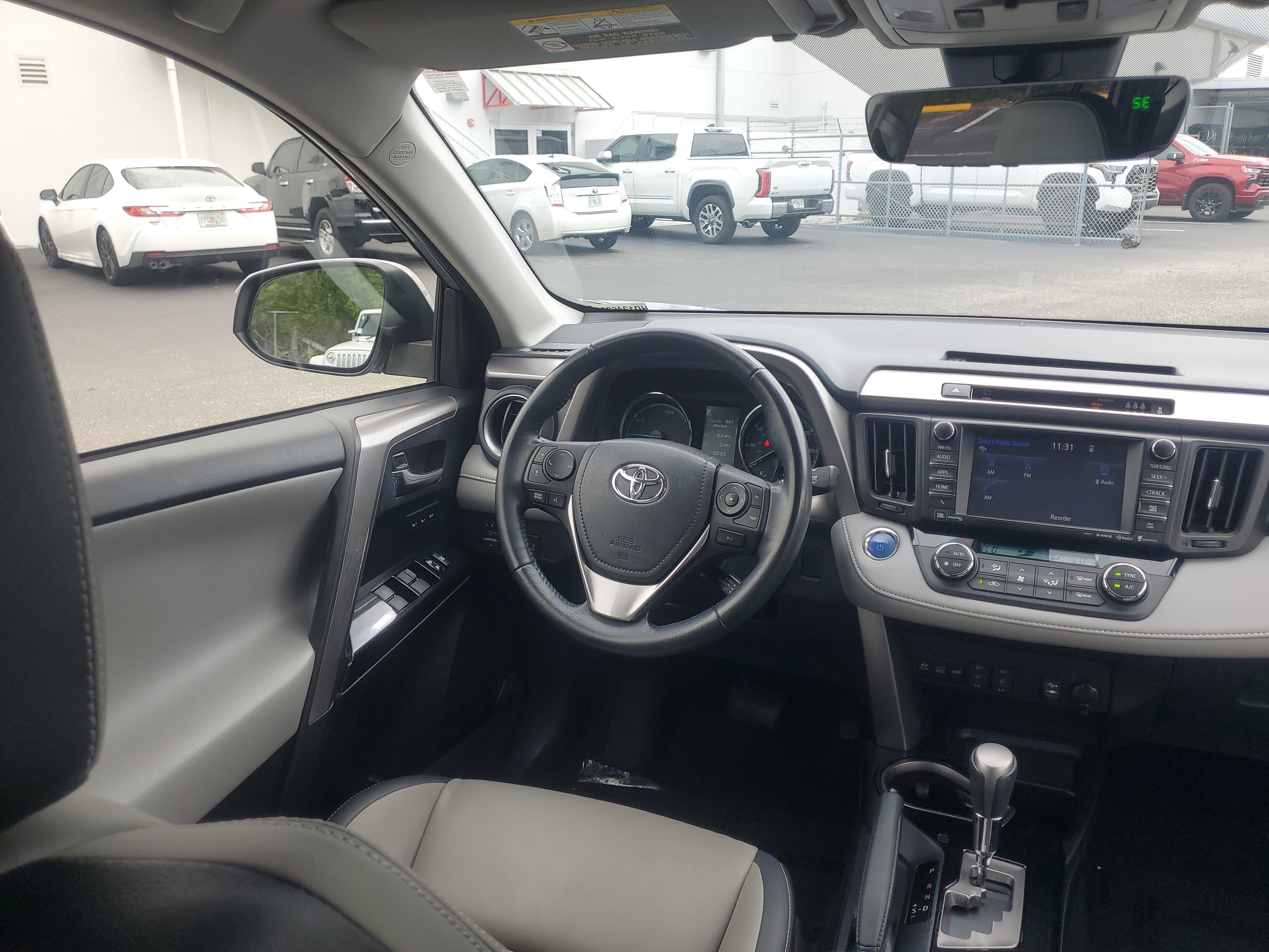 2017 Toyota RAV4 Hybrid Limited