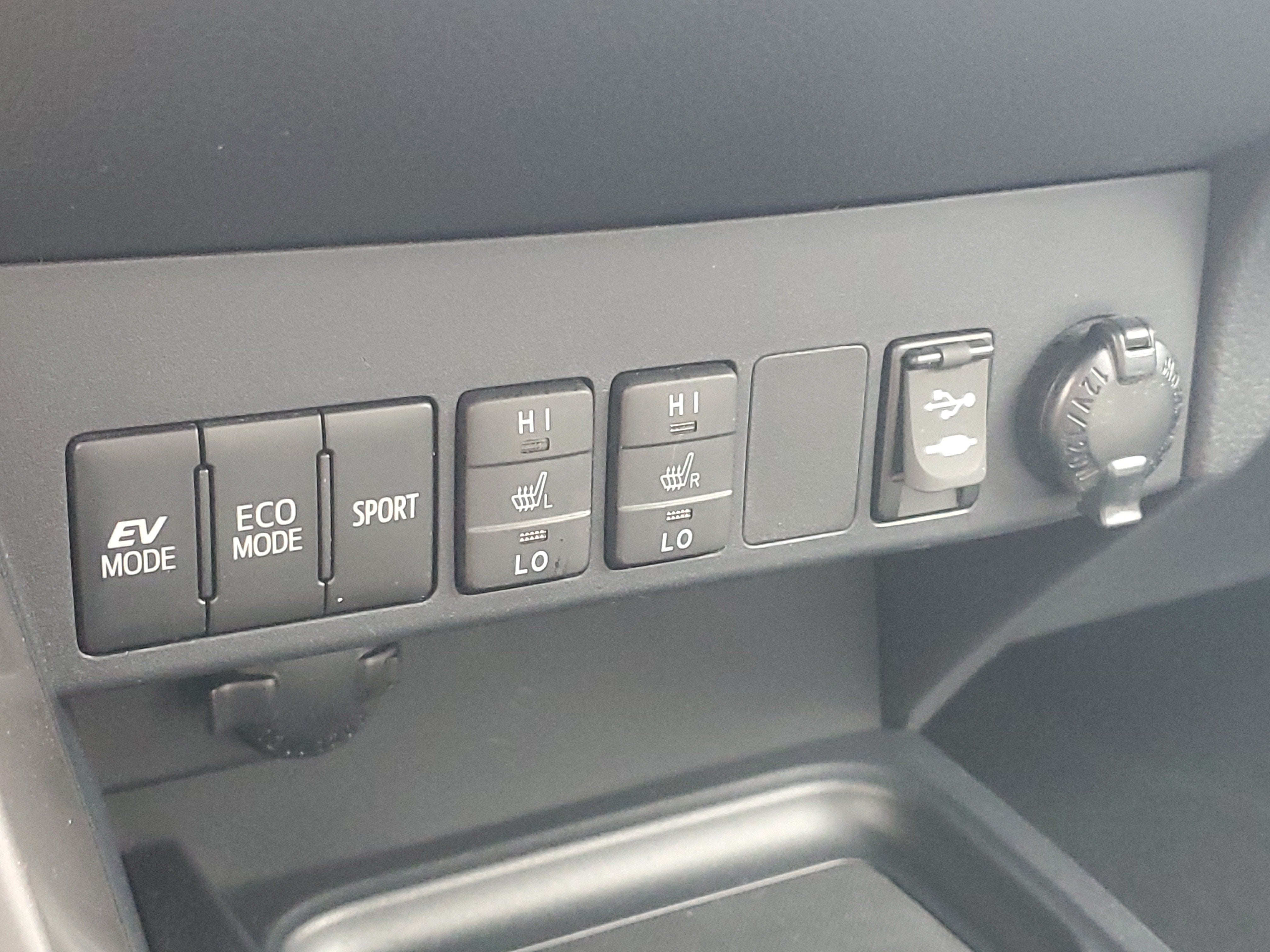 2017 Toyota RAV4 Hybrid Limited