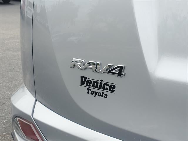 2017 Toyota RAV4 Hybrid Limited