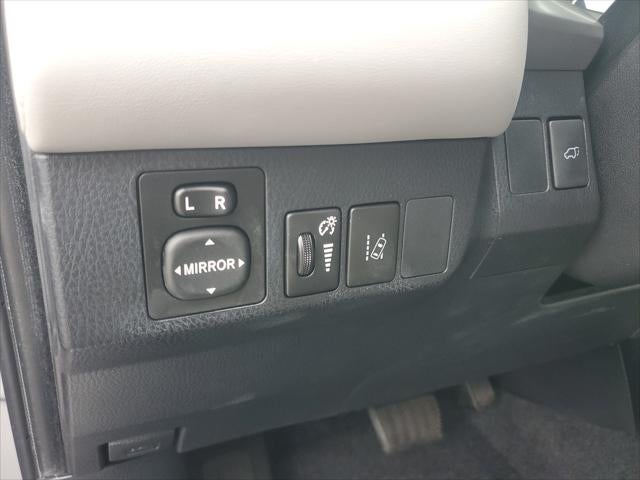 2017 Toyota RAV4 Hybrid Limited