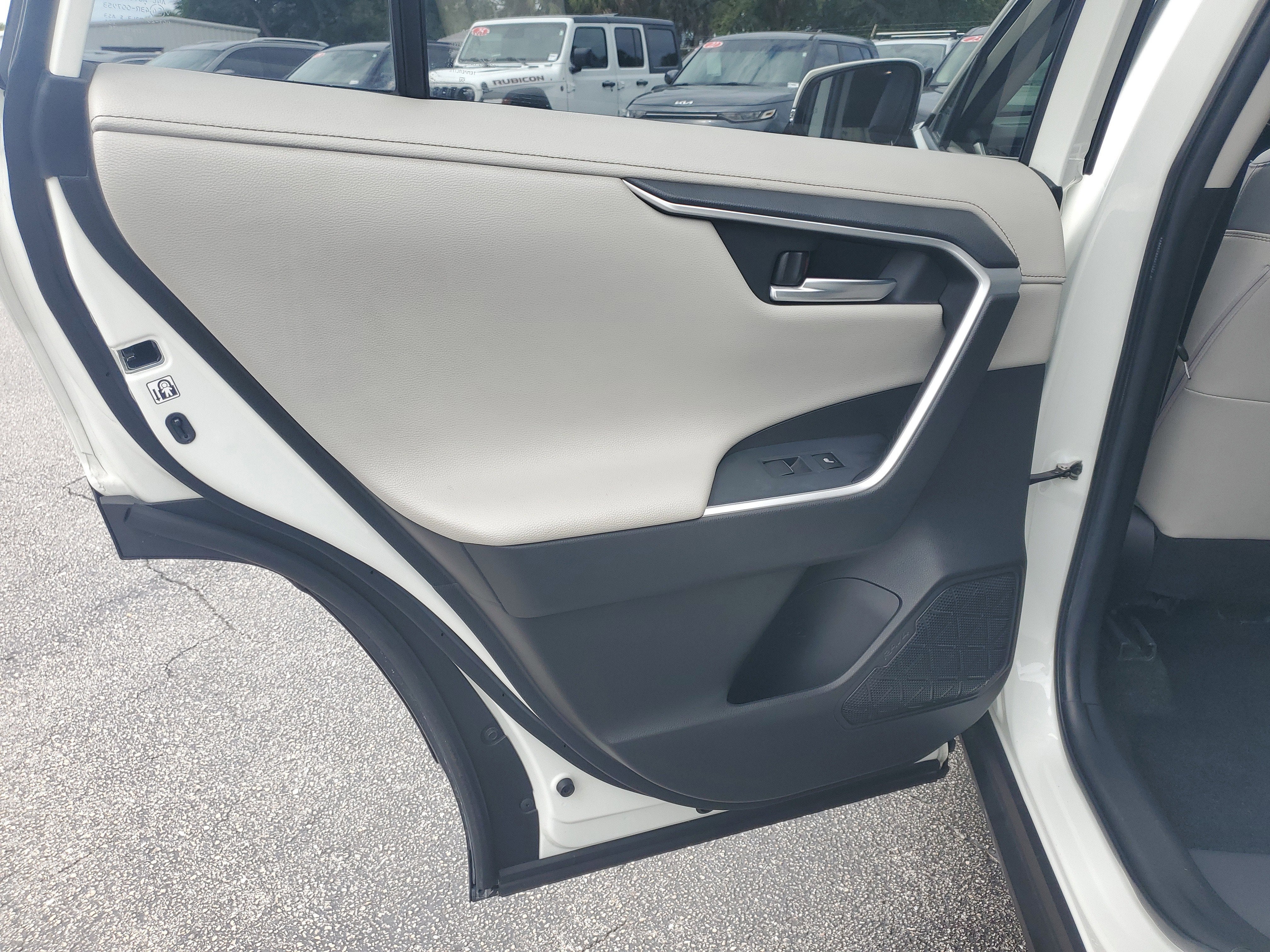 2020 Toyota RAV4 Hybrid Limited