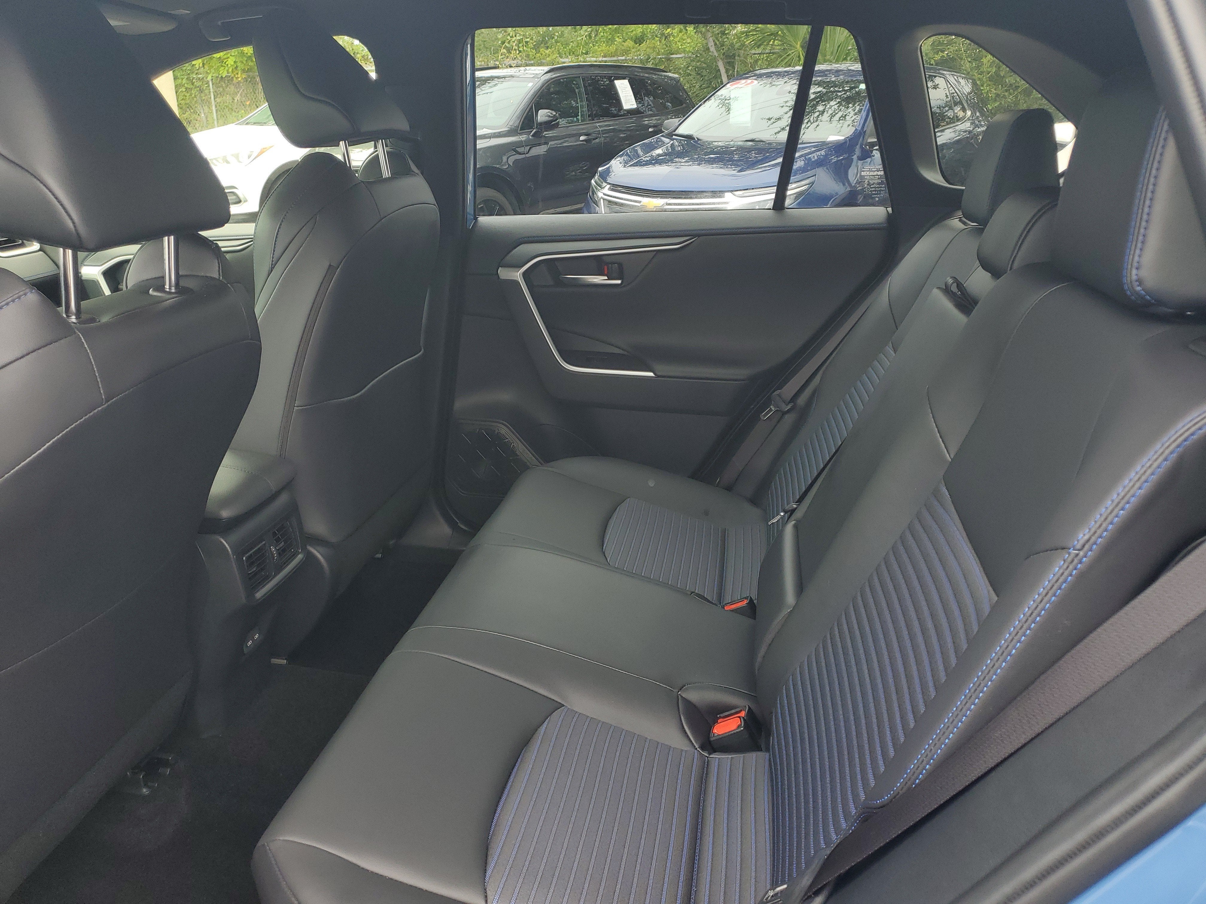 2025 Toyota RAV4 Hybrid XSE