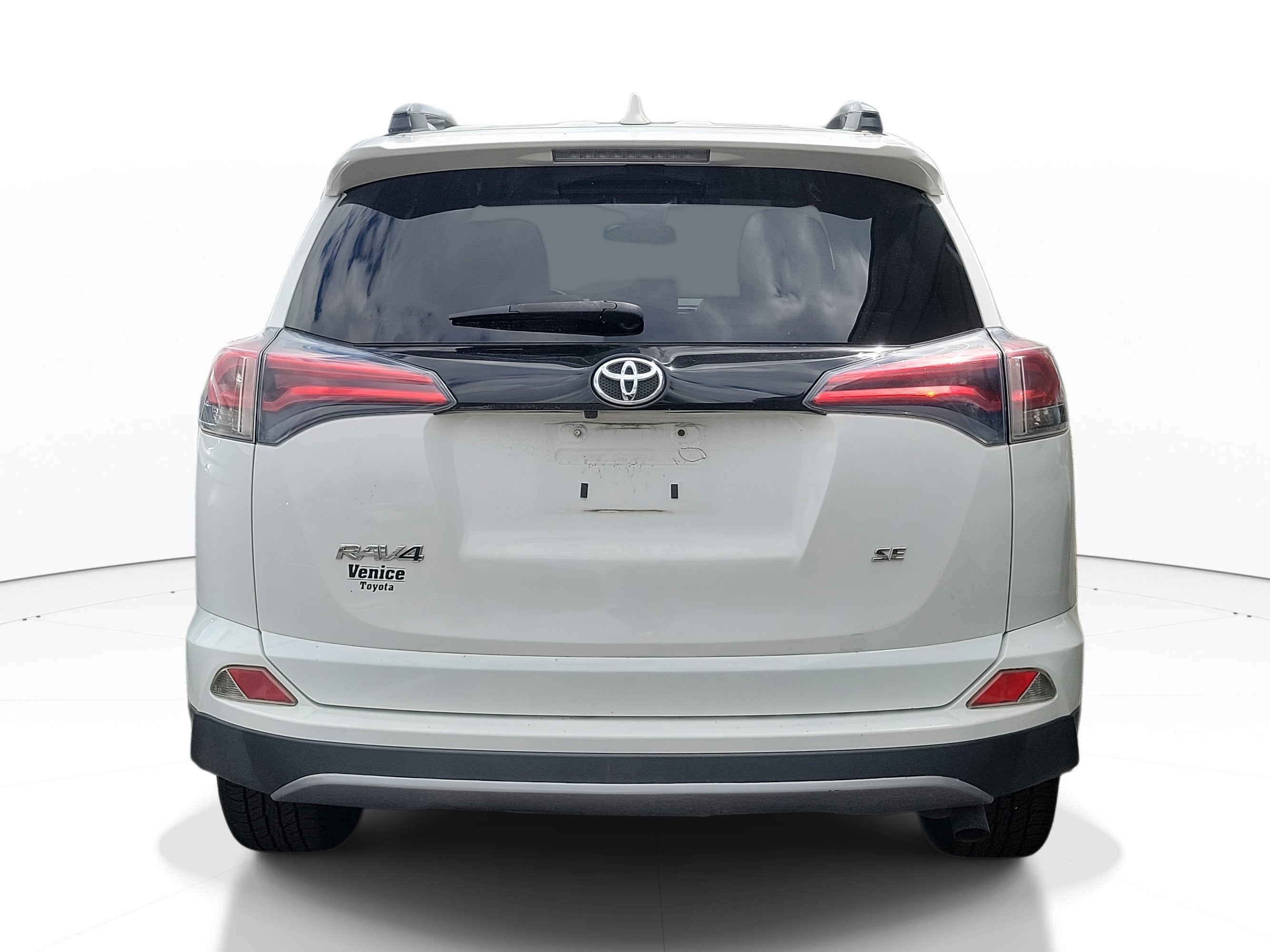 2017 Toyota RAV4 SE